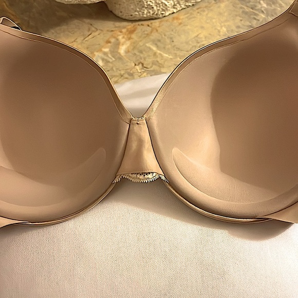 🌸🌸NWTMaidenformSmoothLUXE Extra Coverage.Lift&Tshirt Bra. Padded.Underwire38DD - Picture 7 of 8